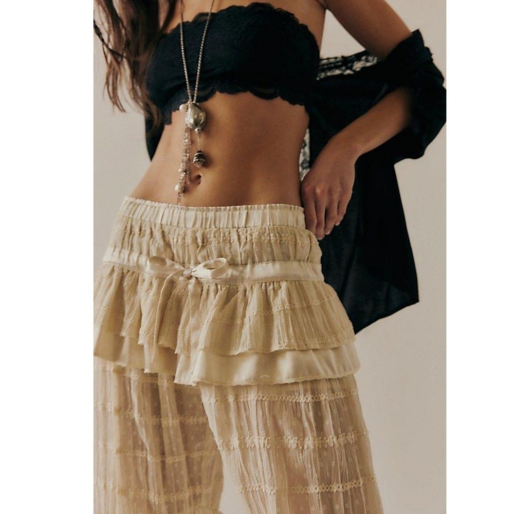 Free People Belle Ruffle Pants - Picture 4 of 9